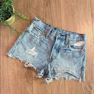 LEVIS CLASSIC DENIM CUTOFF SHORTS SIZE 26